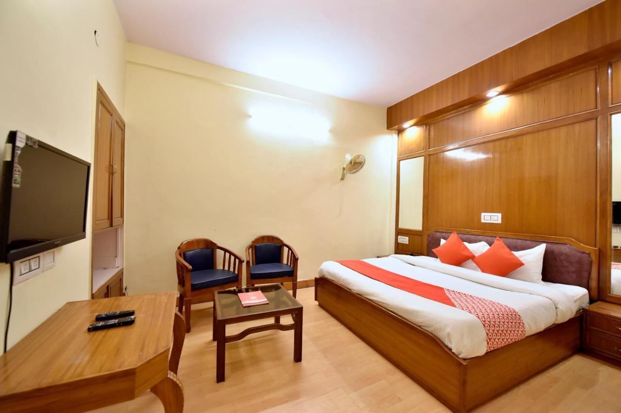 Oyo 5268 Hotel Himland East Shimla Exteriör bild